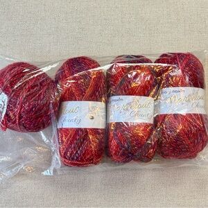 Mary Maxim • Marvelous Chunky Yarn Red Variegated